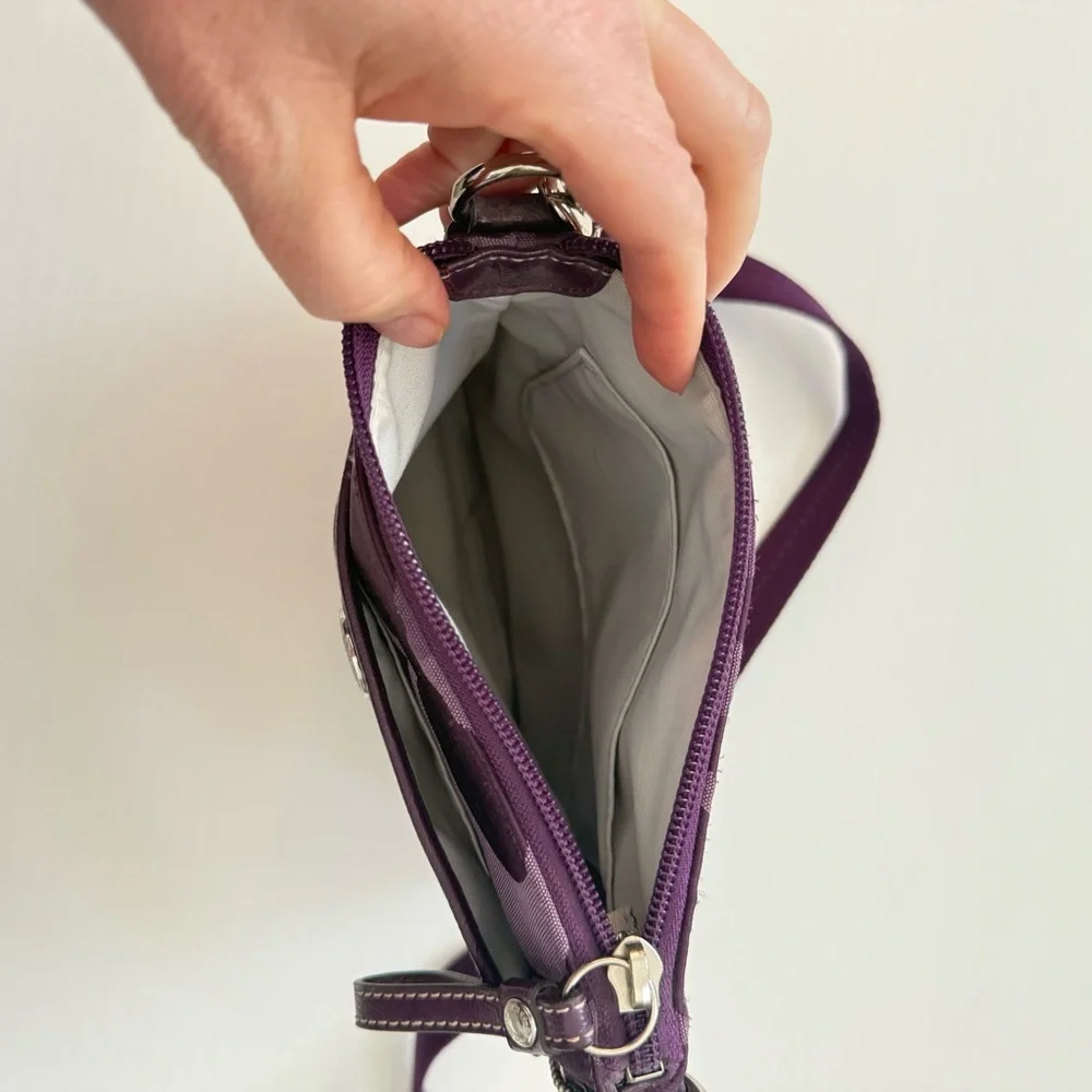 NWOT Coach Purple Signature Crossbody Bag - Picture 6 of 6